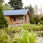 Lepametsa Holiday park 3*